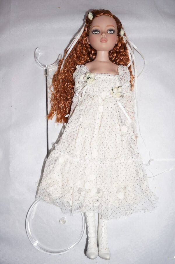 Ellowyne Wilde I Wait Alone - Image 3