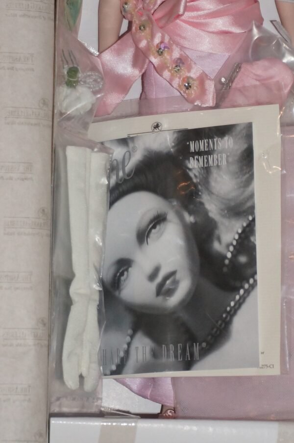 Gene Marshall Moments to Remember pink - Image 3