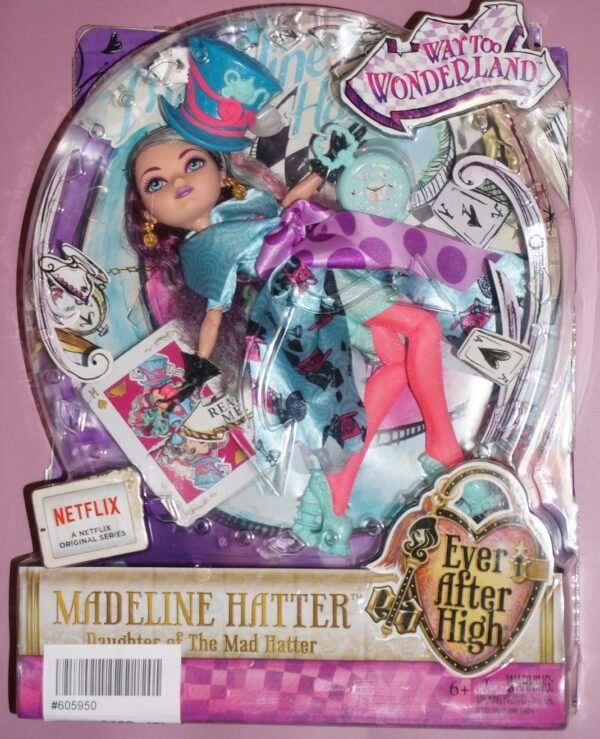 Ever After High "Madeline Hatter" Way Too Wonderland - Image 3