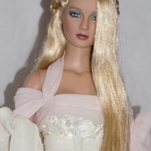 Tonner Shauna Dreams Convention doll
