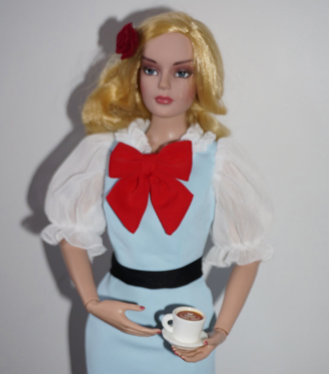 Coffee cup and saucer for 16" dolls - Image 3
