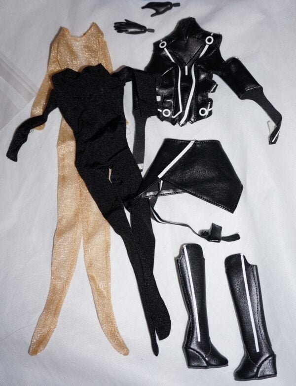 Tonner "Quorra" Tron outfit