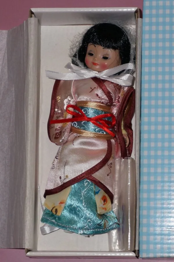 Tiny Betsy McCall "Betsy Visits Japan" - Image 2