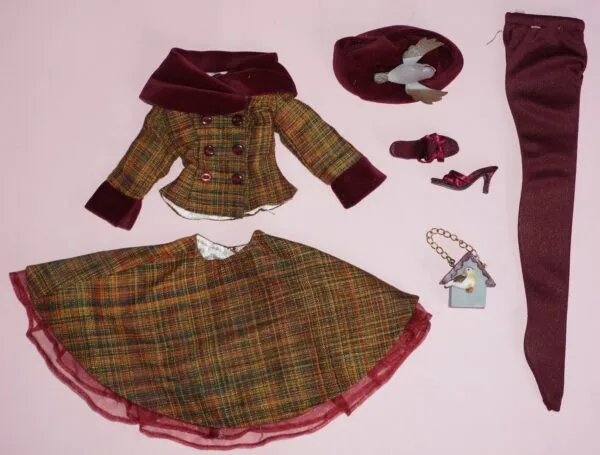 Ellowyne Wilde "All the Leaves are Brown" outfit