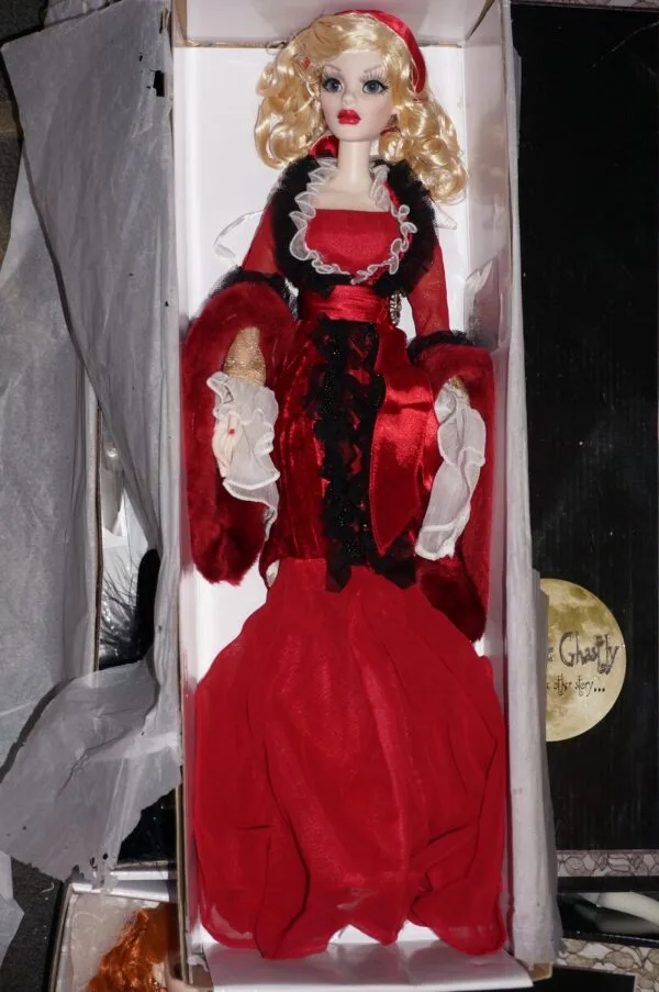 Evangeline Ghastly Parnilla "Weekend at the Manor" - Image 3