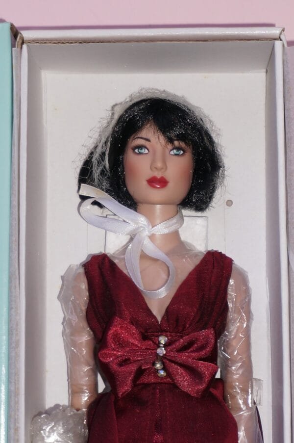 Tonner Carrie "Kir Royale" Kit MIB