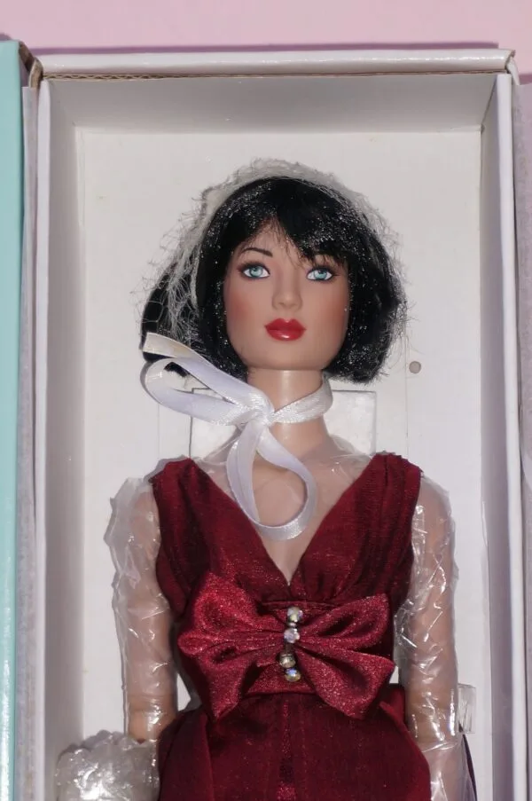 Tonner Carrie "Kir Royale" Kit MIB