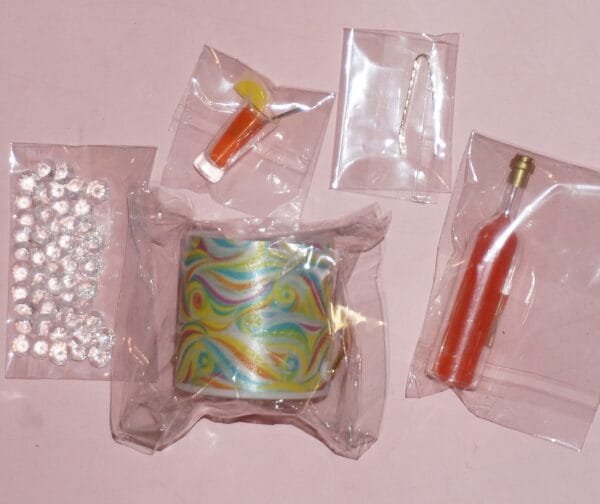 Poppy Parker Resort Ready Ice bucket and drink accessory Integrity Toys