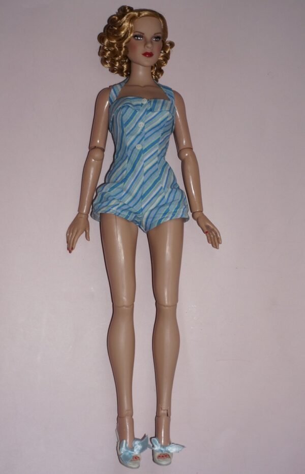 Tonner Deeanna Denton Poolside 17" Athletic - Image 2