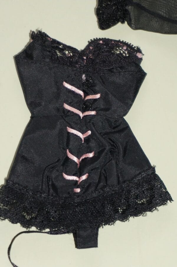 Gene Marshall Pin-up outfit - Image 3