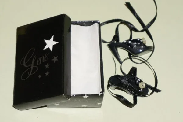 Gene Marshall shoes black polka shoebox