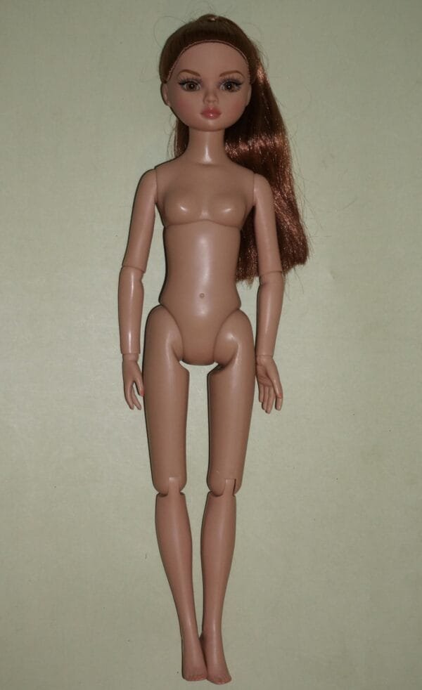 Ellowyne Wilde "Shall we Dance" nude doll - Image 2