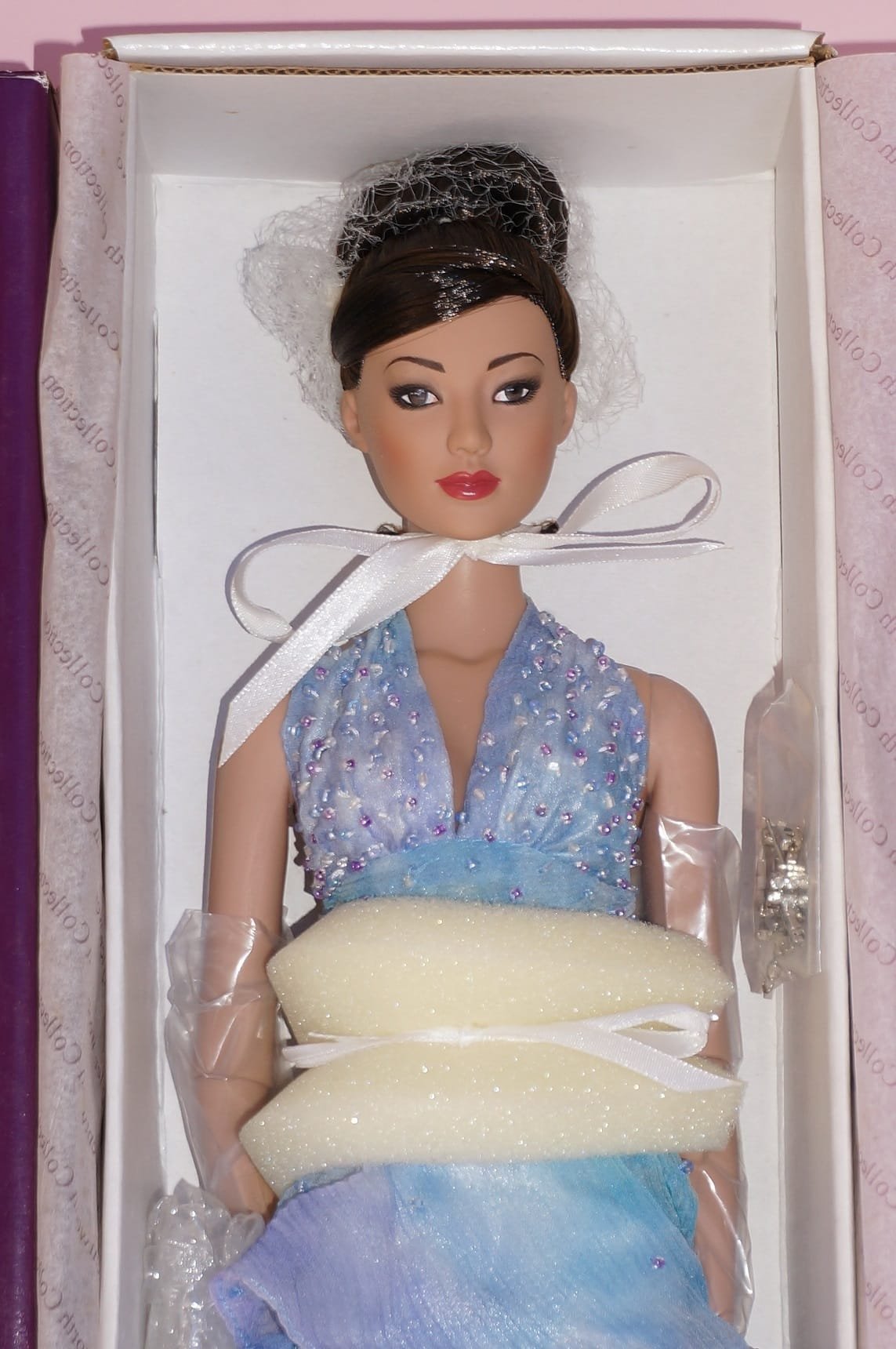 Tonner Carrie "Watercolor Cool"