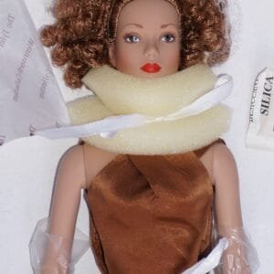 Tonner Tyler "Cinema Satins" Special edition cocoa LE100