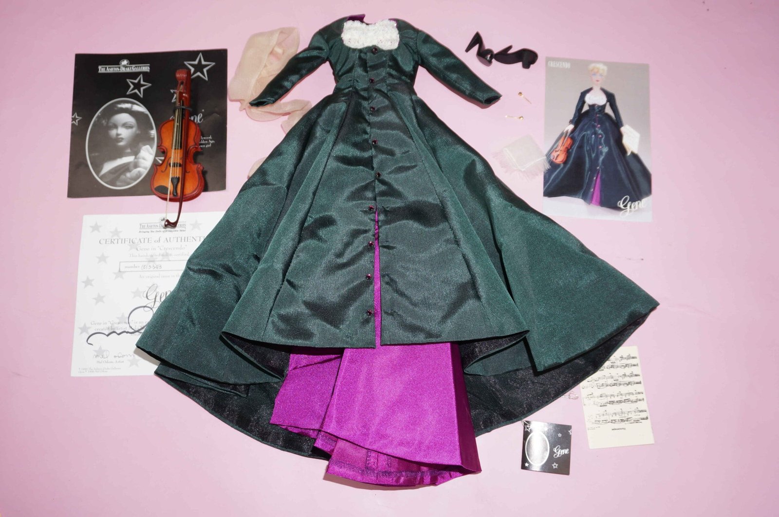 Gene Marshall "Crescendo" outfit with violin signed