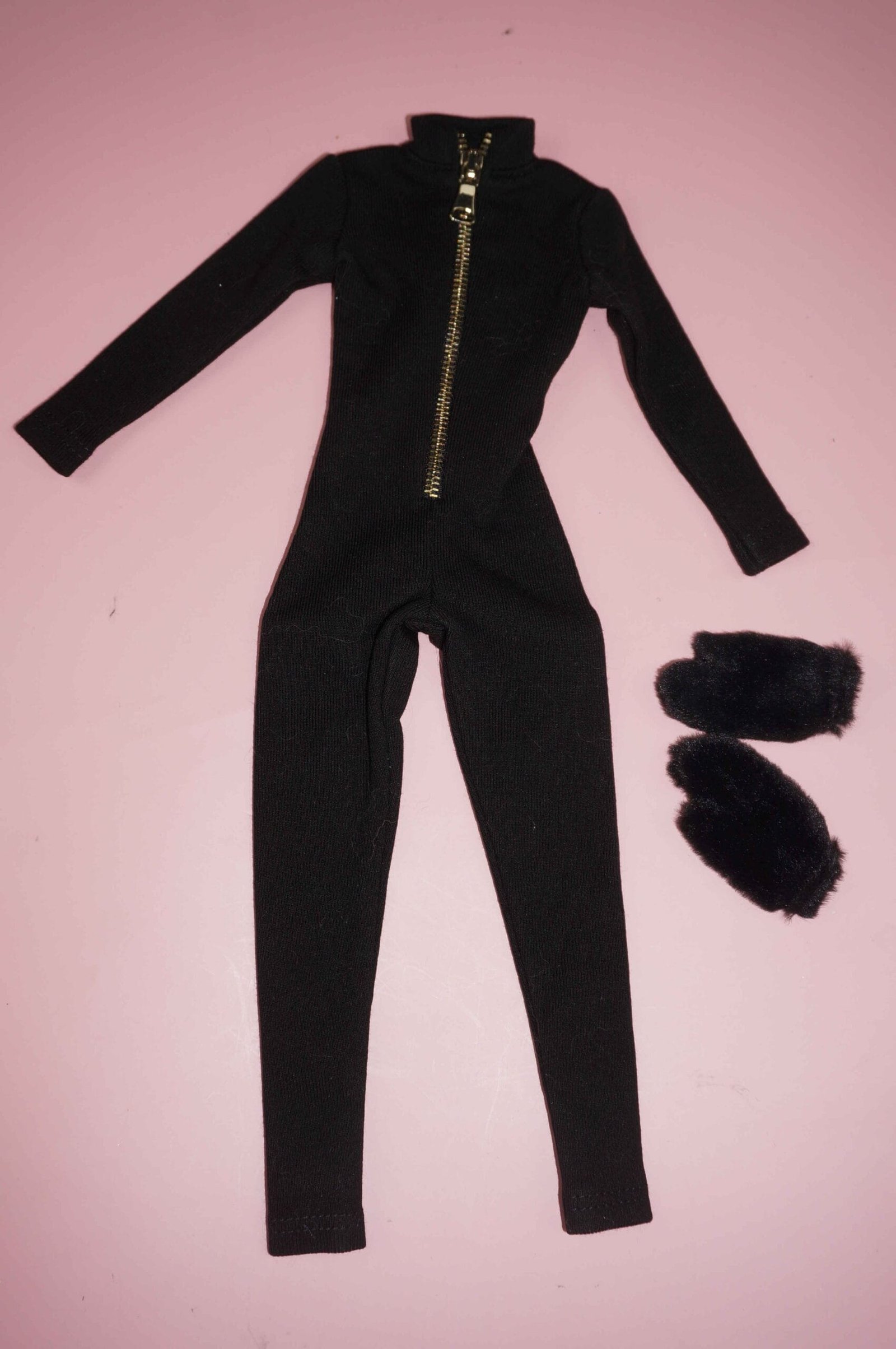 Tonner VDC Grace Subscription outfit black catsuit